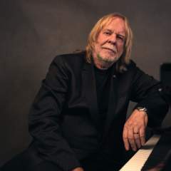 Rick Wakeman The Even Grumpier Old Christmas Show Event Title Pic
