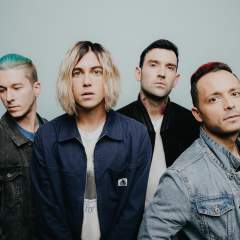 Sleeping With Sirens Event Title Pic