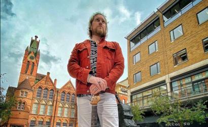 Andy Bennet (An intimate evening with Andy Bennet from Ocean Colour Scene)  at The Robin, Wolverhampton