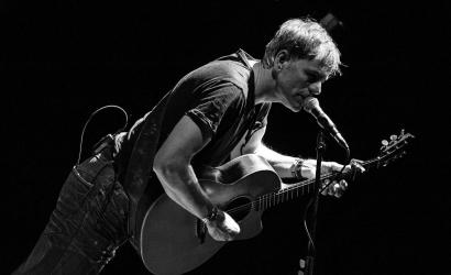 Martyn Joseph  at Mackintosh Queens Cross, Glasgow 
