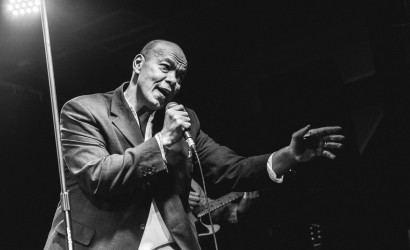 Roland Gift of the FINE YOUNG CANNIBALS                                     