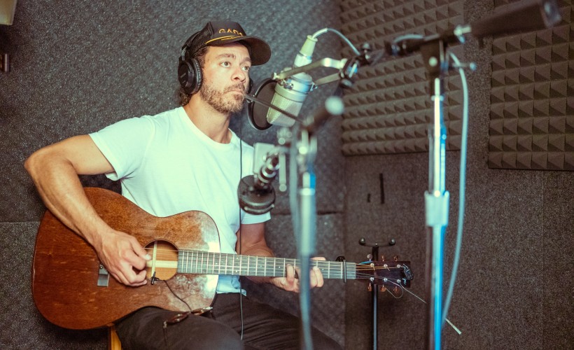  Amos Lee