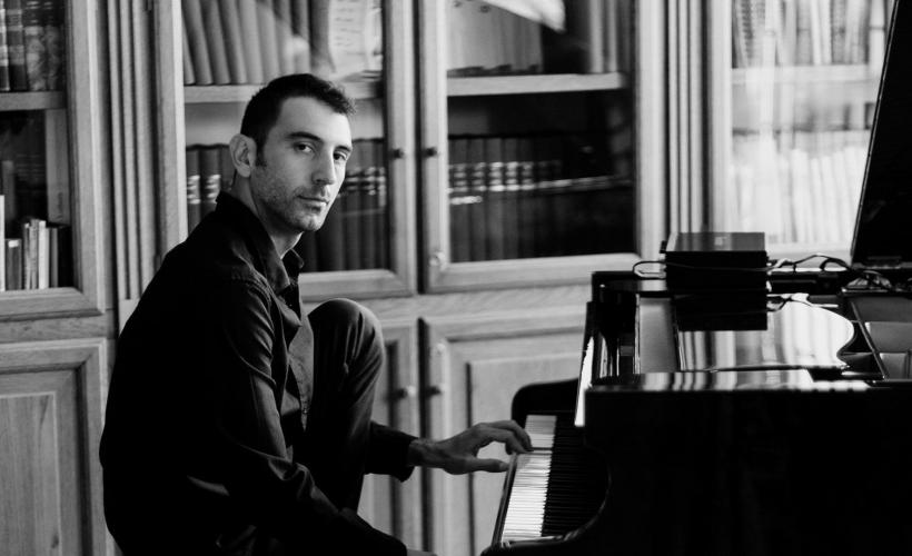 Andrea Vanzo tickets