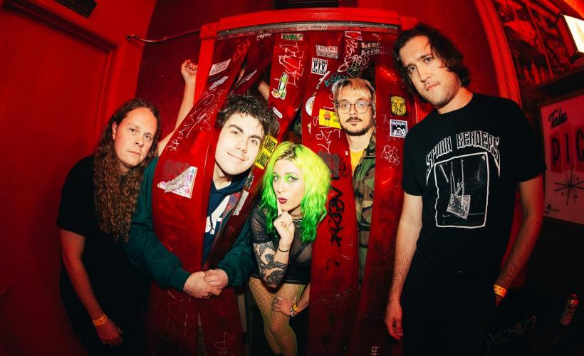 FRANKIE AND THE WITCH FINGERS