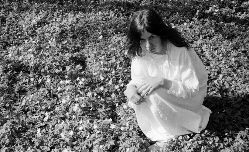 NINA WINDER-LIND tickets