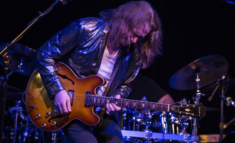 Buy Robben Ford  Tickets