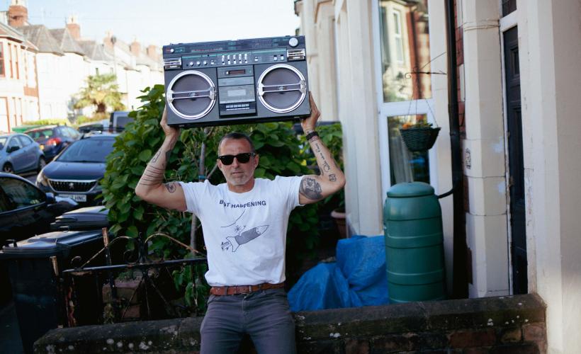 Scott Lavene  at The Moth Club, London