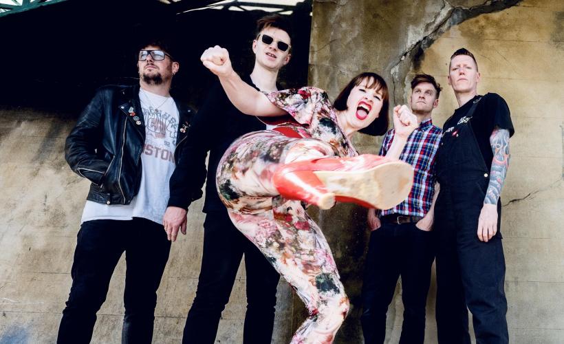 SKINNY LISTER vs. PET NEEDS + MAD DOG MCREA