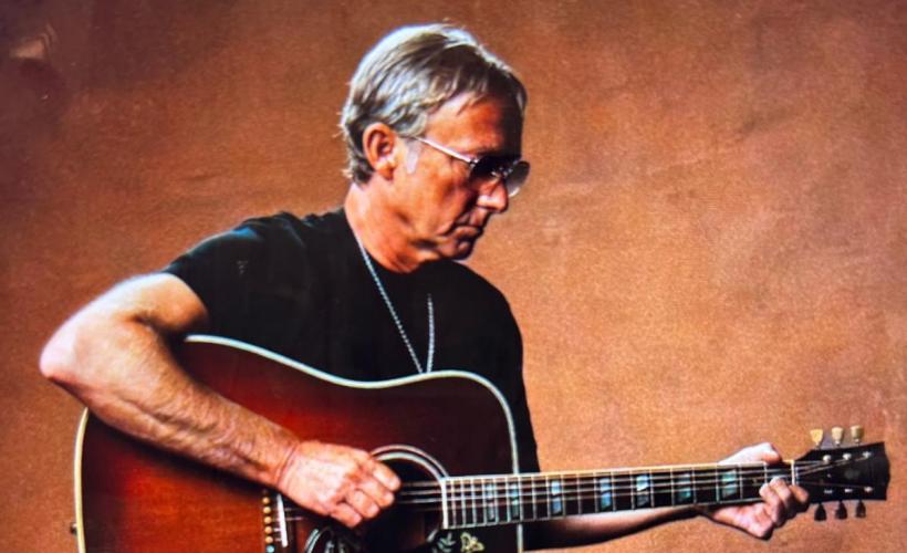 Traveller's Tunes: An Evening with Steve Cradock Event Title Pic