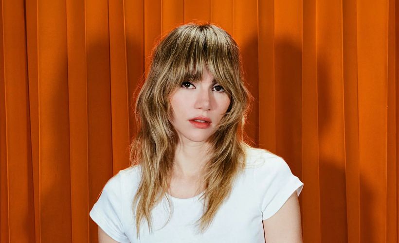 Suki Waterhouse tickets