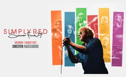 Simply Red  at Chester Racecourse, Chester