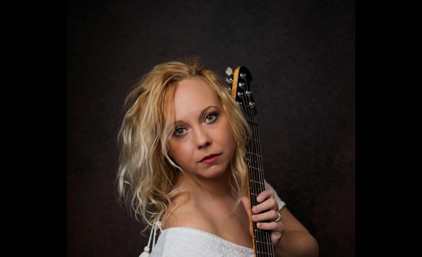 Chantel McGregor  at Cambridge Junction 2, Cambridge