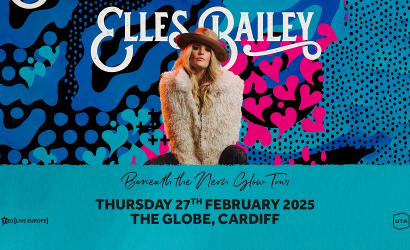 Elles Bailey  at The Globe, Cardiff