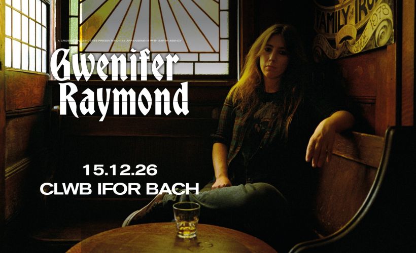  Gwenifer Raymond