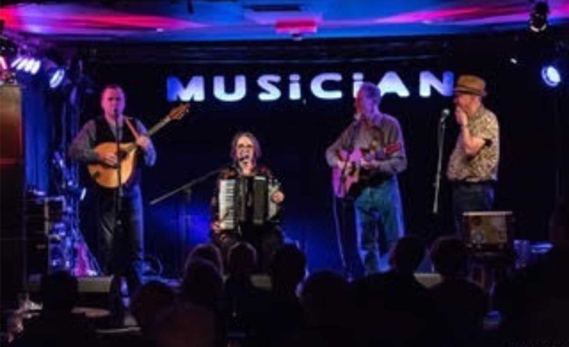 Looma + Andy Griffiths + Bride Of The Blues  at The International, Leicester