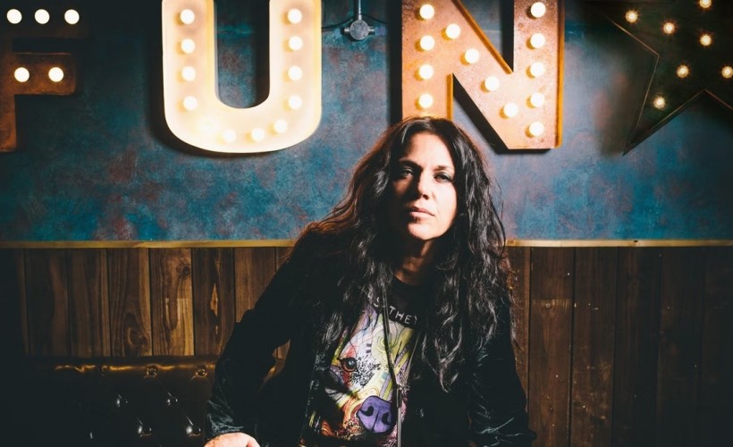 Sari Schorr  at The Flowerpot, Derby